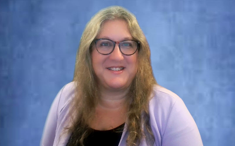 Rachel Nickel Headshot